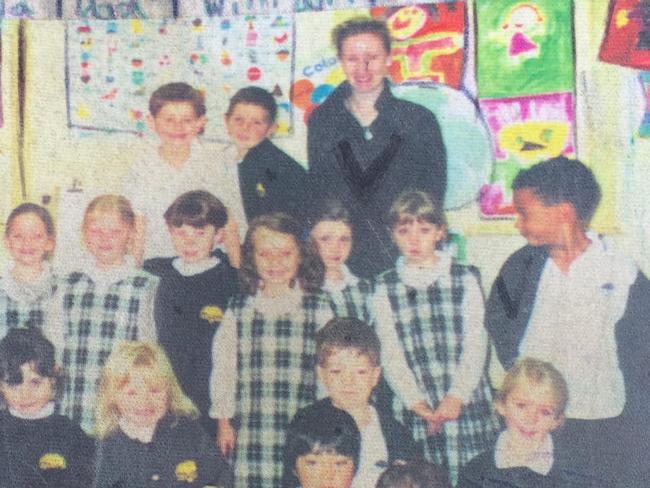 Thomas and his kindy class on the mouse mat.