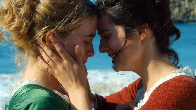 This image released by Neon shows AdÃ¨le Haenel, left, and NoÃ©mie Merlant in a scene from 
