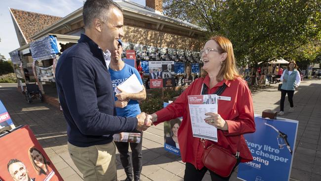Premier Peter Malinauskas with Labor candidate for Boothby Louise Miller Frost, at Mitcham Village Institute 3rd May 2025 Picture: Brett Hartwig
