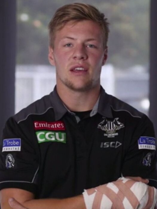 Jordan De Goey explains how he broke his hand on a Collingwood video.