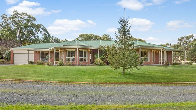 63 Evergreen Way, Gordon, was marketed as an “escape to the country” before being snapped up by a Melbourne buyer.