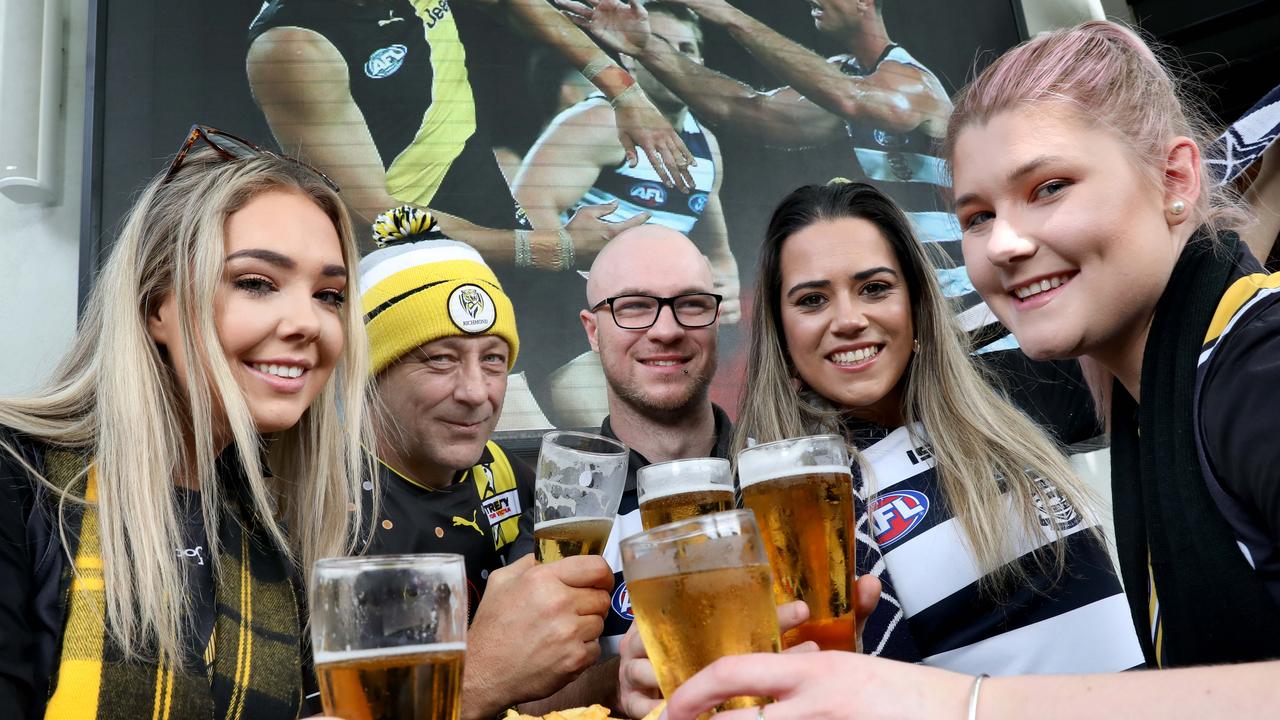 Footy fans Suzie Quincey, Peter McMahon, Adam Davis, Peter McMahon, Abby McDonough and Cassie Kersley enjoying a beer last year. Picture: Dean Martin