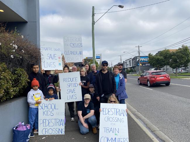 Essendon residents are rallying to make Pascoe Vale Rd safer.