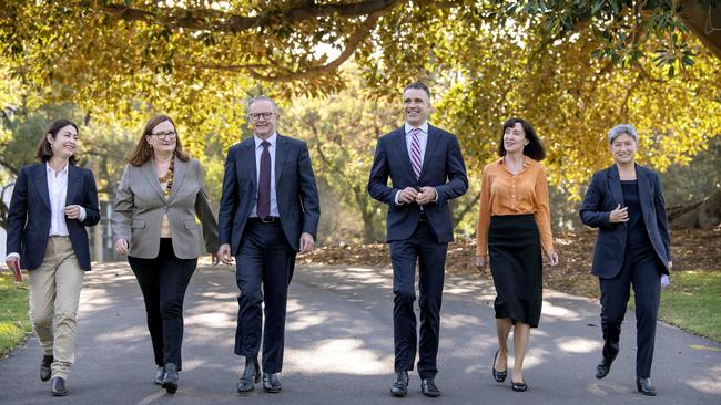 Opposition Leader Anthony Albanese (third from left) in Adelaide with federal Labor’s environment and water spokeswoman Terri Butler, Labor’s Boothby candidate Louise Miller-Frost, Premier Peter Malinauskas and Opposition enate Leader Penny Wong, They are pictured at Pinky Flat. Picture: NCA NewsWire / Naomi Jellicoe