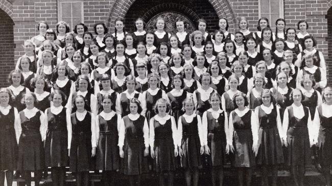 Students circa 1938.