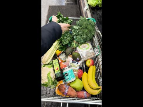 3 tricks that will save you money at the supermarket while eating healthy