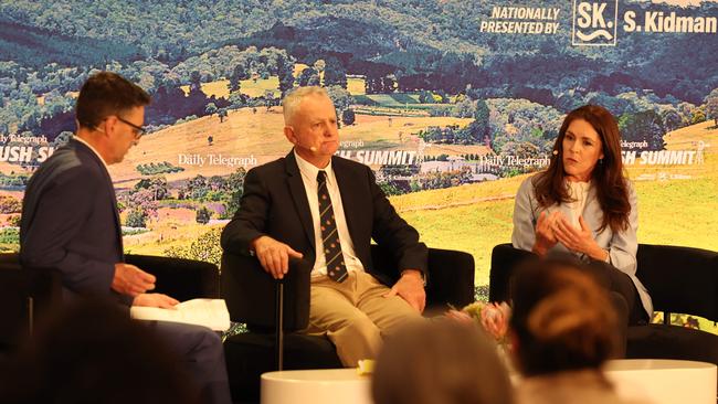 Journalist John Rolfe (l to r) talks to Gordon ‘Des’ Taylor, and Kate Hook at the Bush Summit. Picture: Rohan Kelly