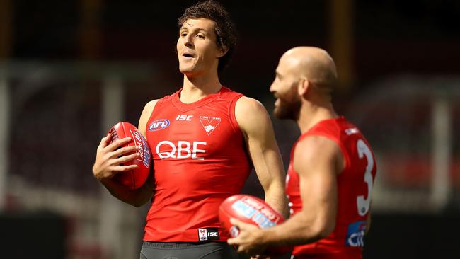 Sydney big man Kurt Tippett has extended his contract, but the future of injury riddled hard man Jarrad McVeigh is less clear. Picture: Getty Images