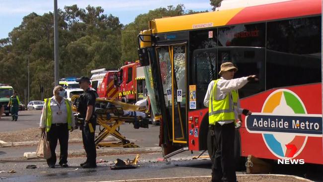 Emergency crews have rescued passengers after two buses collided near the Paradise Interchange. Motorists are warned to avoid traffic delays on Lower North East Road and Darley Road.