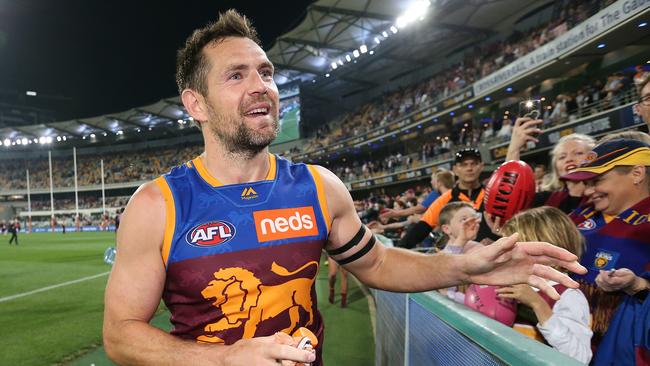 Luke Hodge of the Lions thanks fans after the semi-final against GWS Giants.