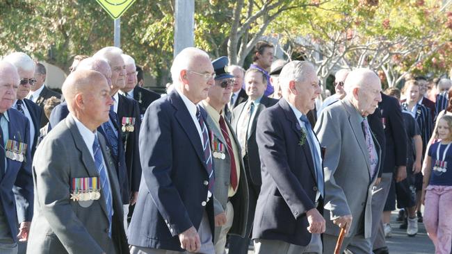 Anzac Day dawn service at Robina.