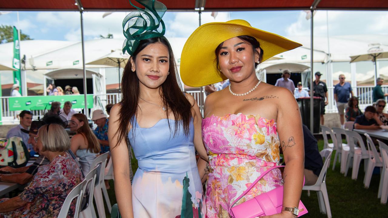 Ita and Inna at the 2024 Darwin Cup. Picture: Pema Tamang Pakhrin