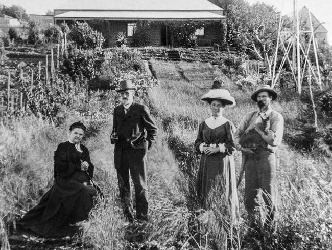 Gustav’s parents, Pauline and Johann Weindorfer, with Kate and Gustav Weindorfer, at Roland Lea in 1910. Picture: RON SMITH/Courtesy QVMAG