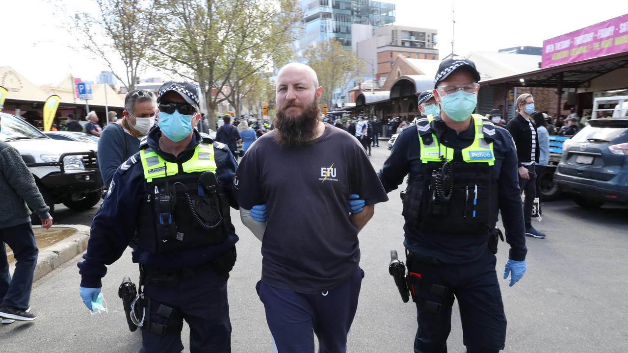 Melbourne Lockdown Protest: Scores Of Arrests As Protesters Face Off ...