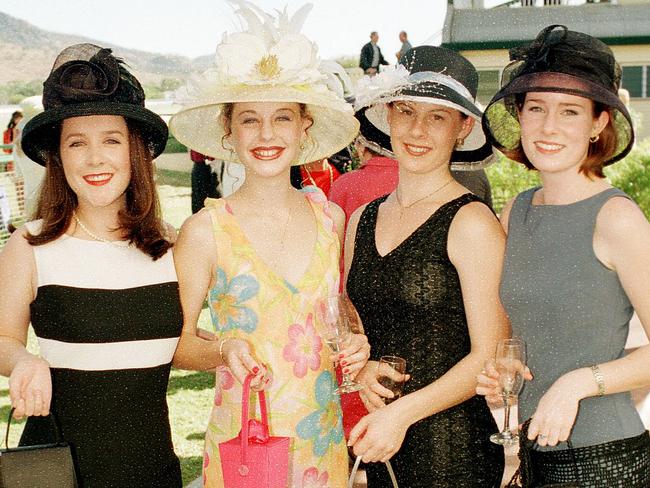 Ladies Day at Cluden Racecourse /Townsville. FIONA LITTLE, JAYNE LITTLE, JACQUELIN COLE and SARAH ELLIOTT. 30 Jul 2000