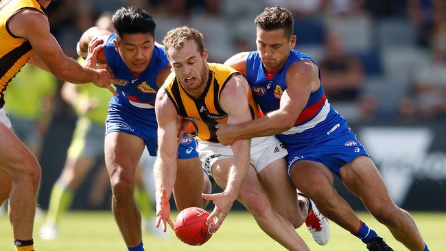 AFL SuperCoach 2018: Western Bulldogs v Hawthorn JLT series every score ...