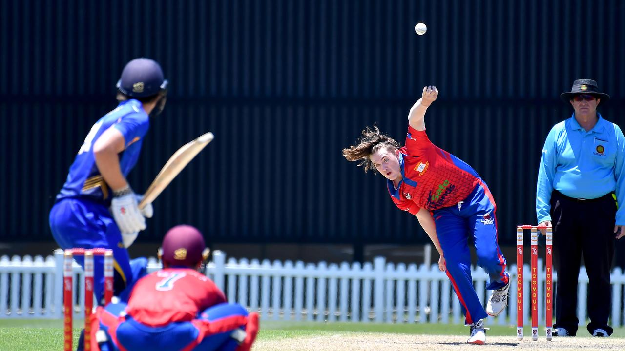 Toombul bowler Ryan Walker T20 club cricket – Toombul v Sandgate Redcliffe Saturday December 4, 2021. Picture, John Gass