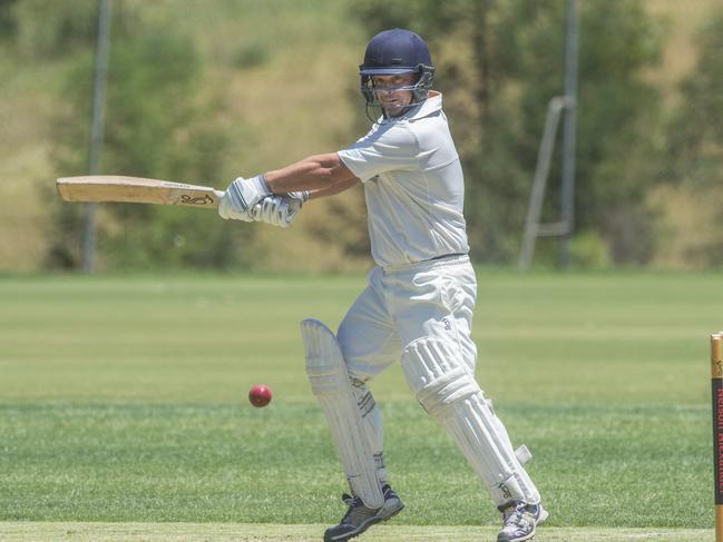 Ryan Pearson carves a cut shot to the boundary. Picture: Rob Leeson.