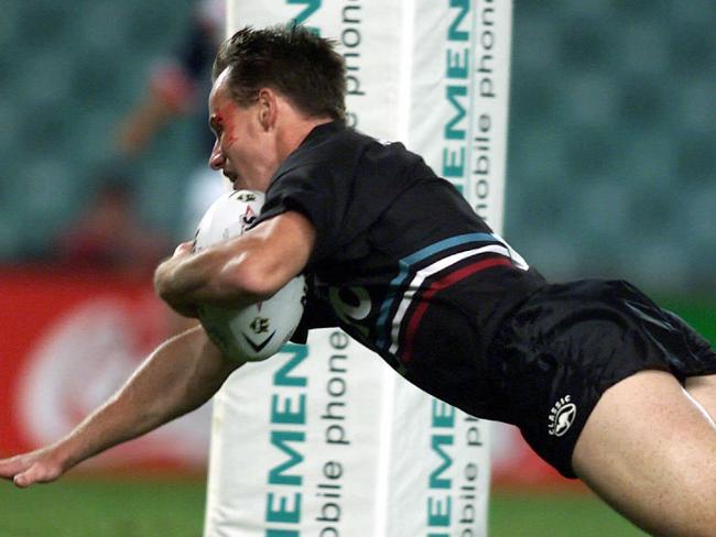 Holbrook scores a try for Penrith in 2001. Picture: Gregg Porteous