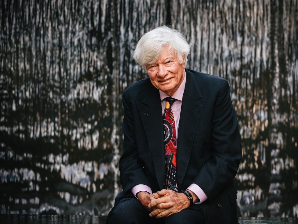 High profile barrister Geoffrey Robertson KC has accused the Australian Government of having “disdain” for human rights after trying to “wriggle its way out of its duty” to compensate Sydney businessman Charif Kazal who was wrongly labelled corrupt.