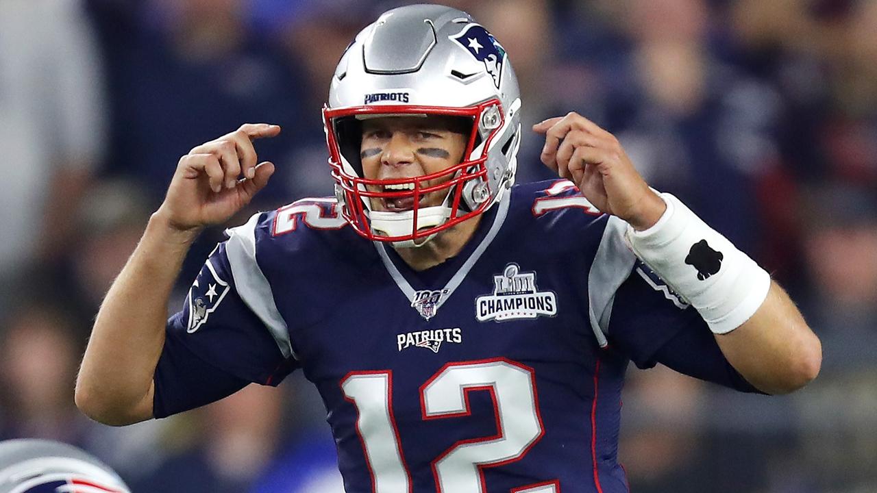 Tom Brady, New England Patriots thump the Pittsburgh Steelers.