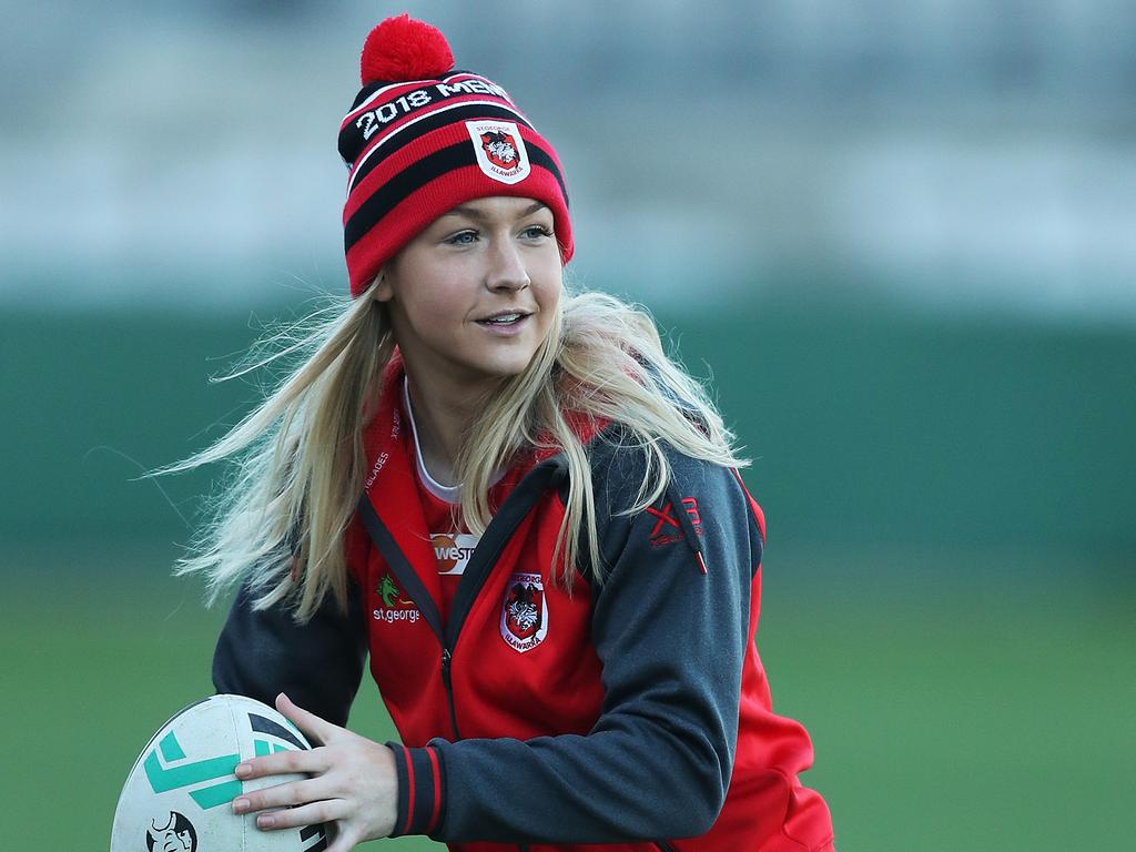 Rikeya Horne during St. George-Illawarra Dragon's Women's team training at Kogarah. Picture. Phil Hillyard