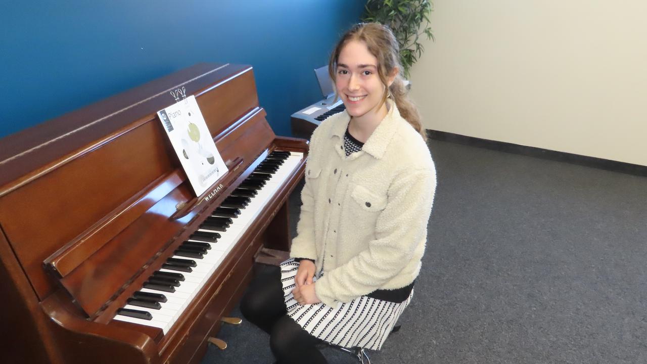 Mary Graham was a piano competitor at the Maryborough Eisteddfod.