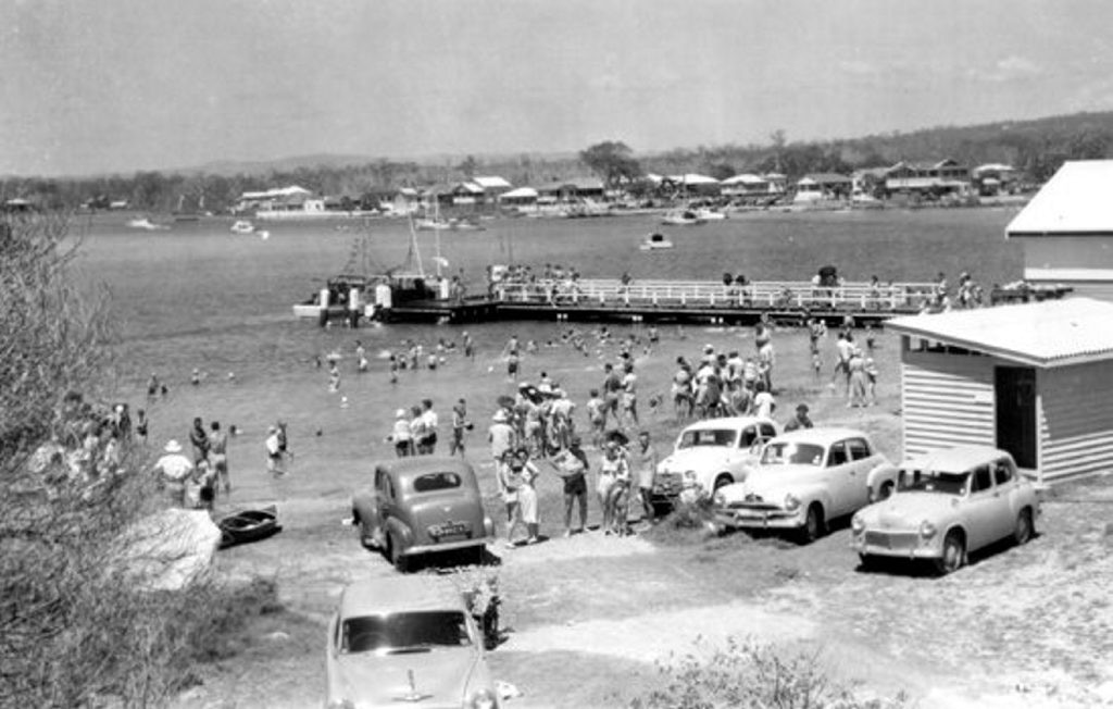 Fish Board jetty and swimming area 1955. (Courtesy Sunshine Coast Council Heritage Library)