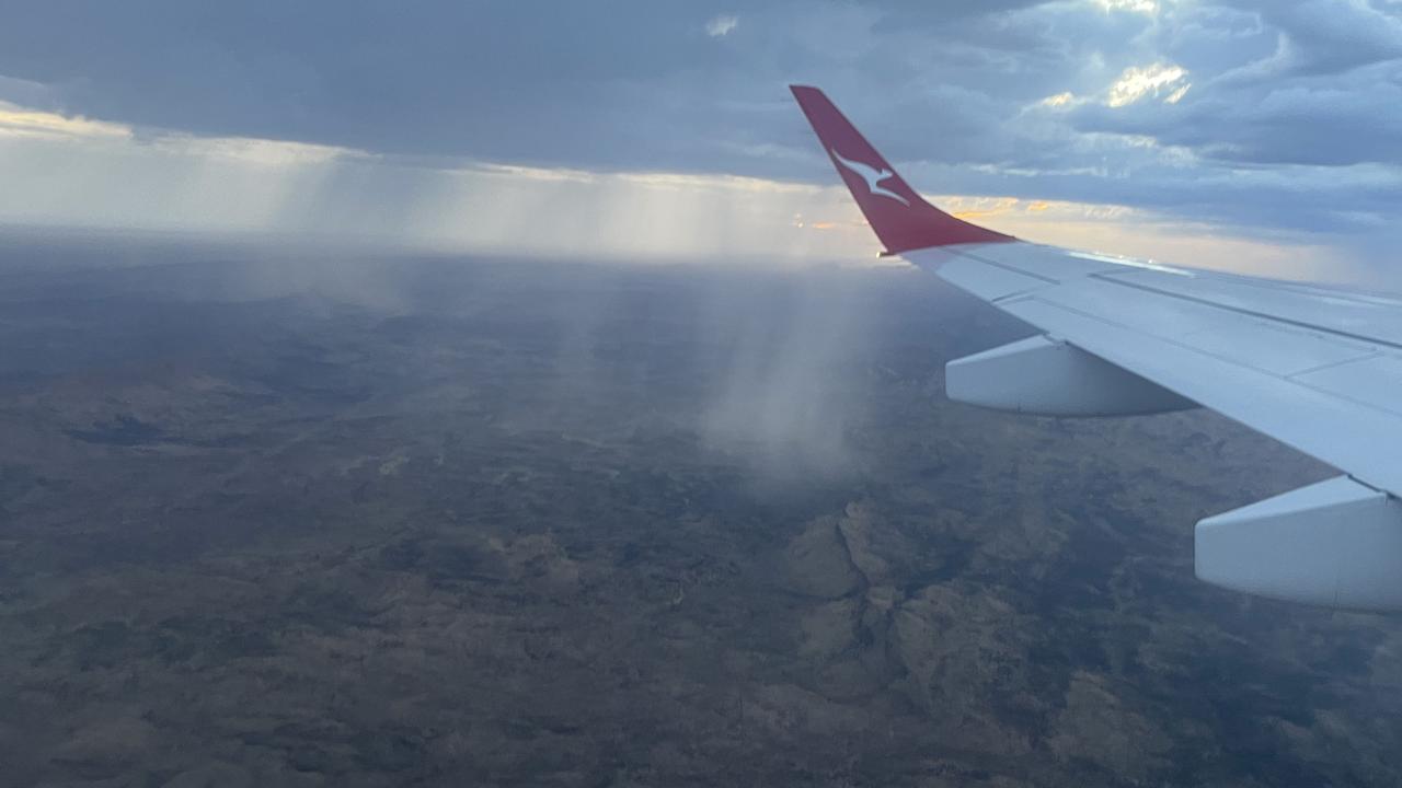 Cyclone Zelia brings cool change to Central Australia