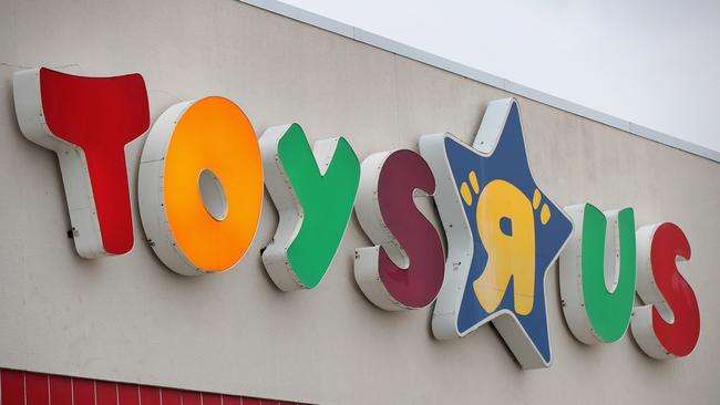 The Australian listed company Toys R Us that owns a number of licences for the failed global toy retailer will open trial stores in Britain through a trial with British high street retail giant WH Smith.