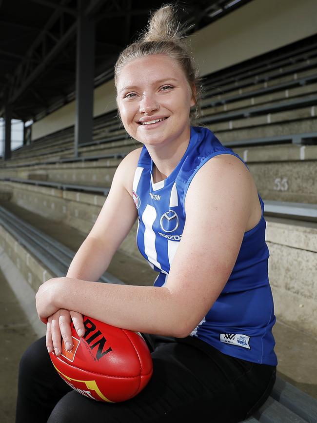 Daria Bannister makes her return from a knee reconstruction. Picture: Richard Jupe