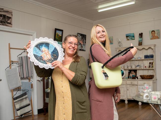 Deb Morgan showcases some of her artwork at Tracey Joness new Toogoolawah shop Tracey Jones Bouqitue. PHOTO: ALI KUCHEL