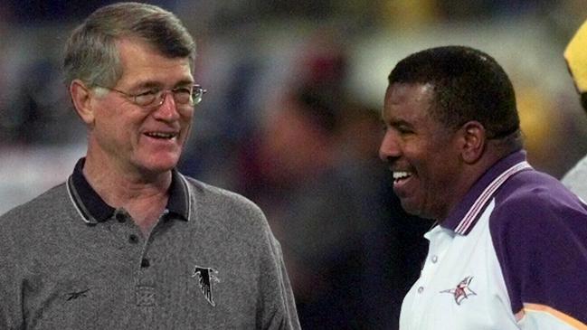 Atlanta Falcons coach Dan Reeves (L)prior to 17/01/99 NFC Championship game against Minnesota Vikings.Gridiron