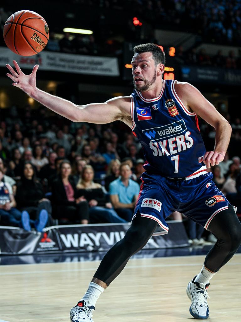 Jason Cadee will appear in NBL game No.400, 14 years after a road crash nearly claimed his life. Picture: Getty Images