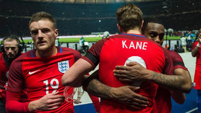 England’s striker Harry Kane and Jamie Vardy.