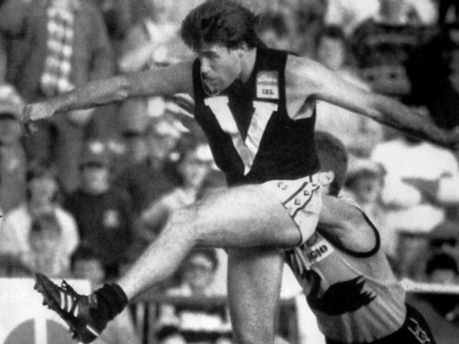 Gerard Healy in action for the Vics against WA in 1988.