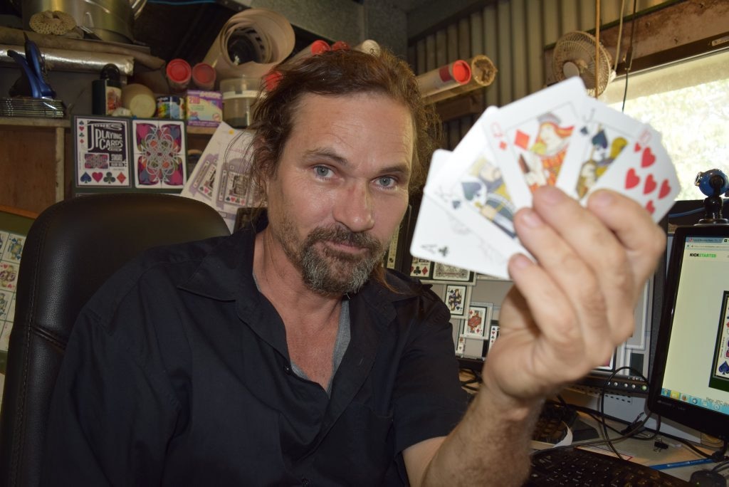 WATCH: Craignish artist wants his handmade cards snapped up | The Chronicle