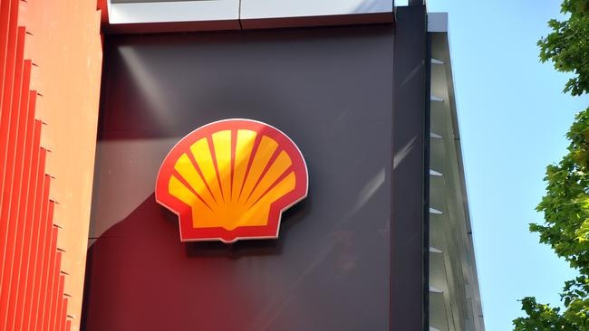 Shell and its consortium partner Infrastructure Capital Group have won the battle to buy Meridian Energy’s Australian assets including Powershop.