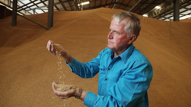 SunRice Group chairman Laurie Arthur said it was better to end its state-based export monopoly early, than go through a five-year phase out.