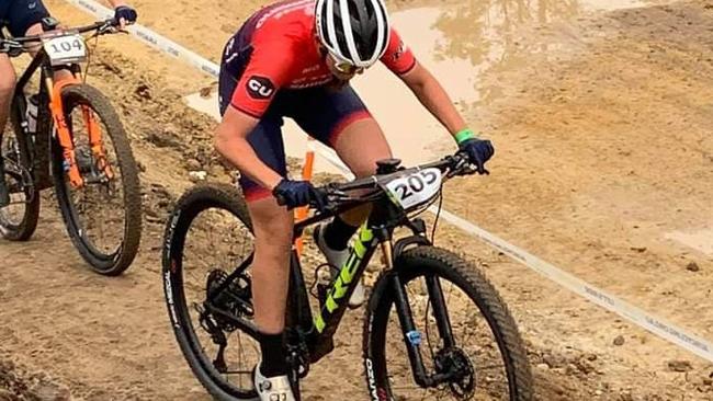 Outstanding Northern Rivers cyclist Hayley Oakes, 17, took out the Australian Women's Under 19 Mountain Bike title in Tasmania in 2021 when she was only 16.