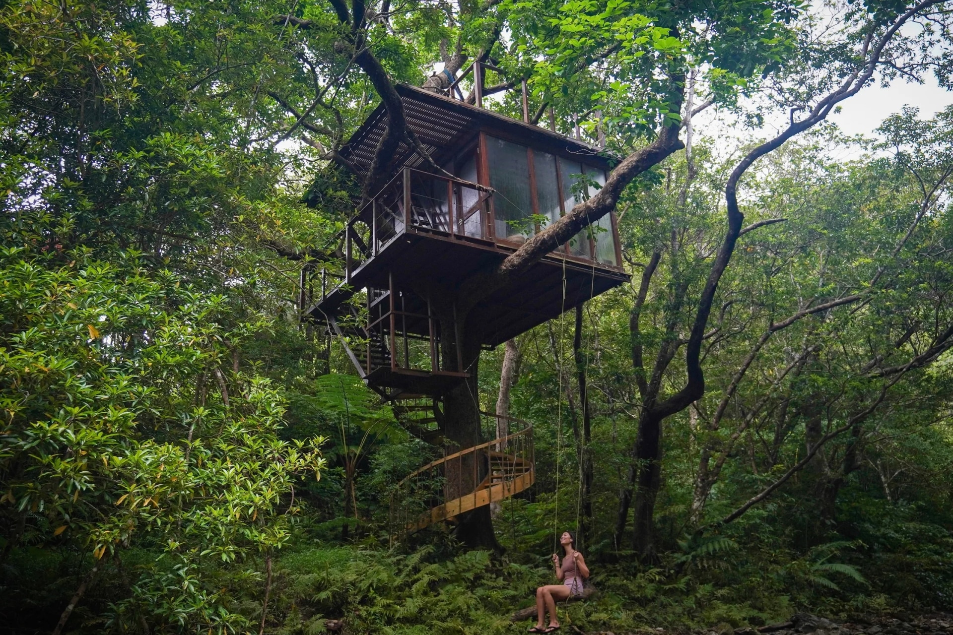 A look at the dreamiest treehouses from around the world - Vogue Australia