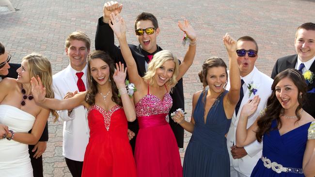 Unvaccinated teens will be allowed to go to their school formals this year.