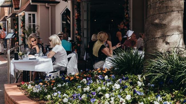 Restaurants packed in Tedder Avenue for the Main Beach Flower Festival. Picture supplied by Nikolas Pregelj.