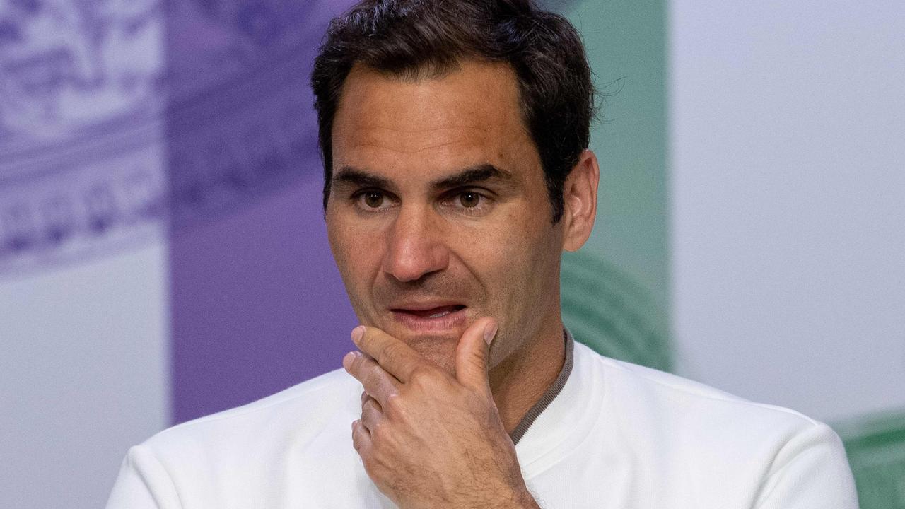 Roger Federer comment shuts down Novak Djokovic conspiracy theory