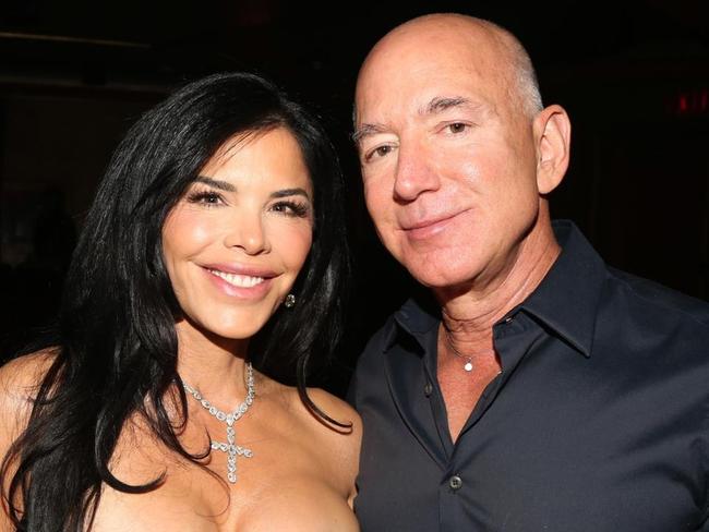 Jeff Bezos slams reports he is to secretly marry Lauren Sánchez