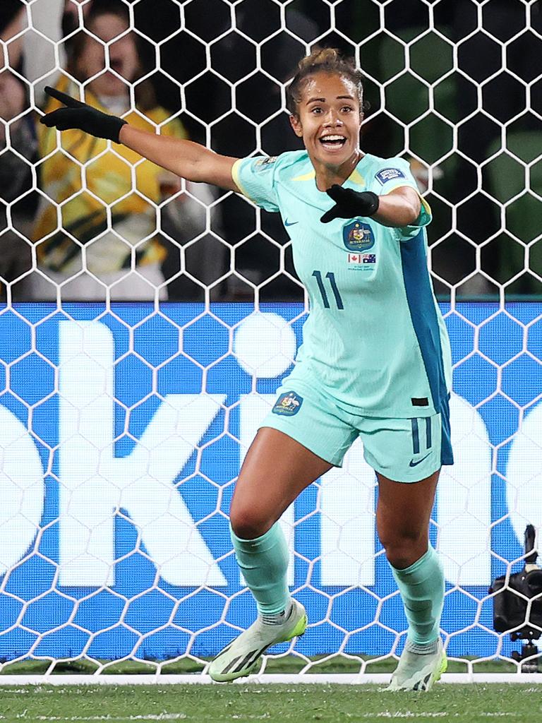 Kids News: Matildas defeat Canada 4-0 to keep World Cup dream alive