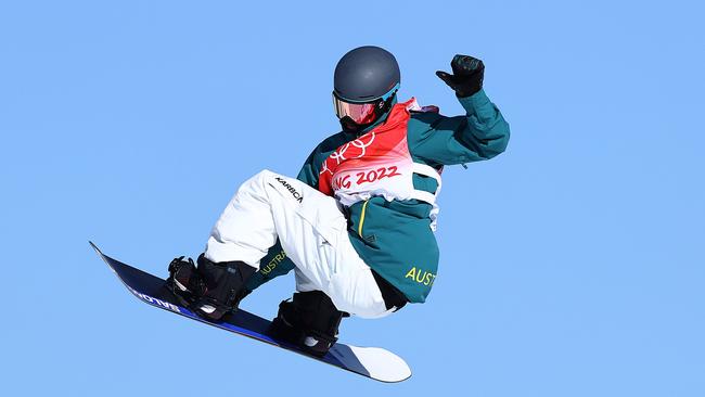 Tess Coady leaps high for bronze in the snowboard slopestyle. Picture: Getty Images