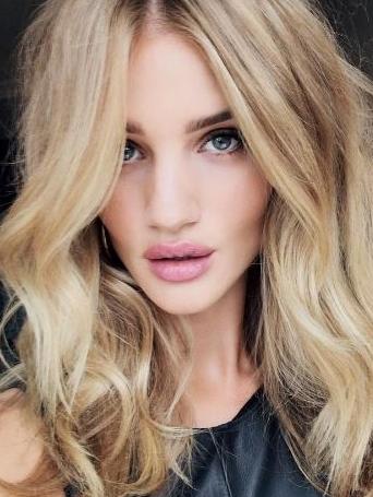 Rosie Huntington-Whitely is doing it.