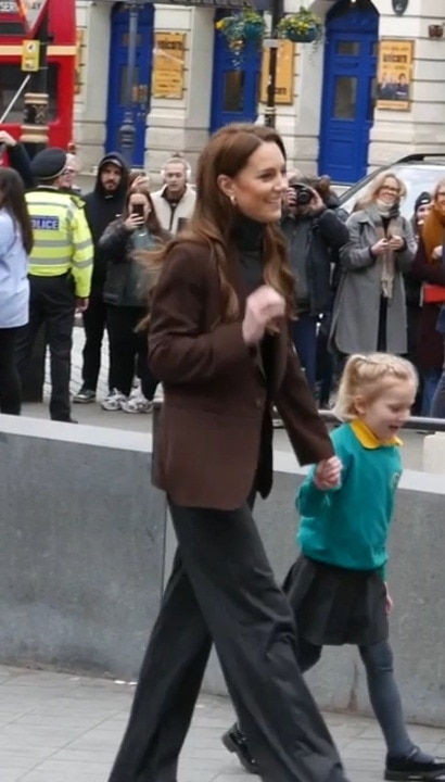 Princess Catherine joins school trip to London gallery