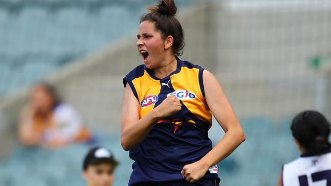 Kira Phillips will swap Eagles colours for Fremantle.